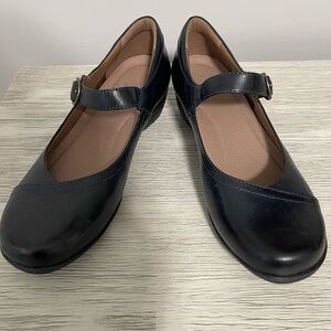 New Dansko Black Leather Mary Janes, sz 37(6.5/7)